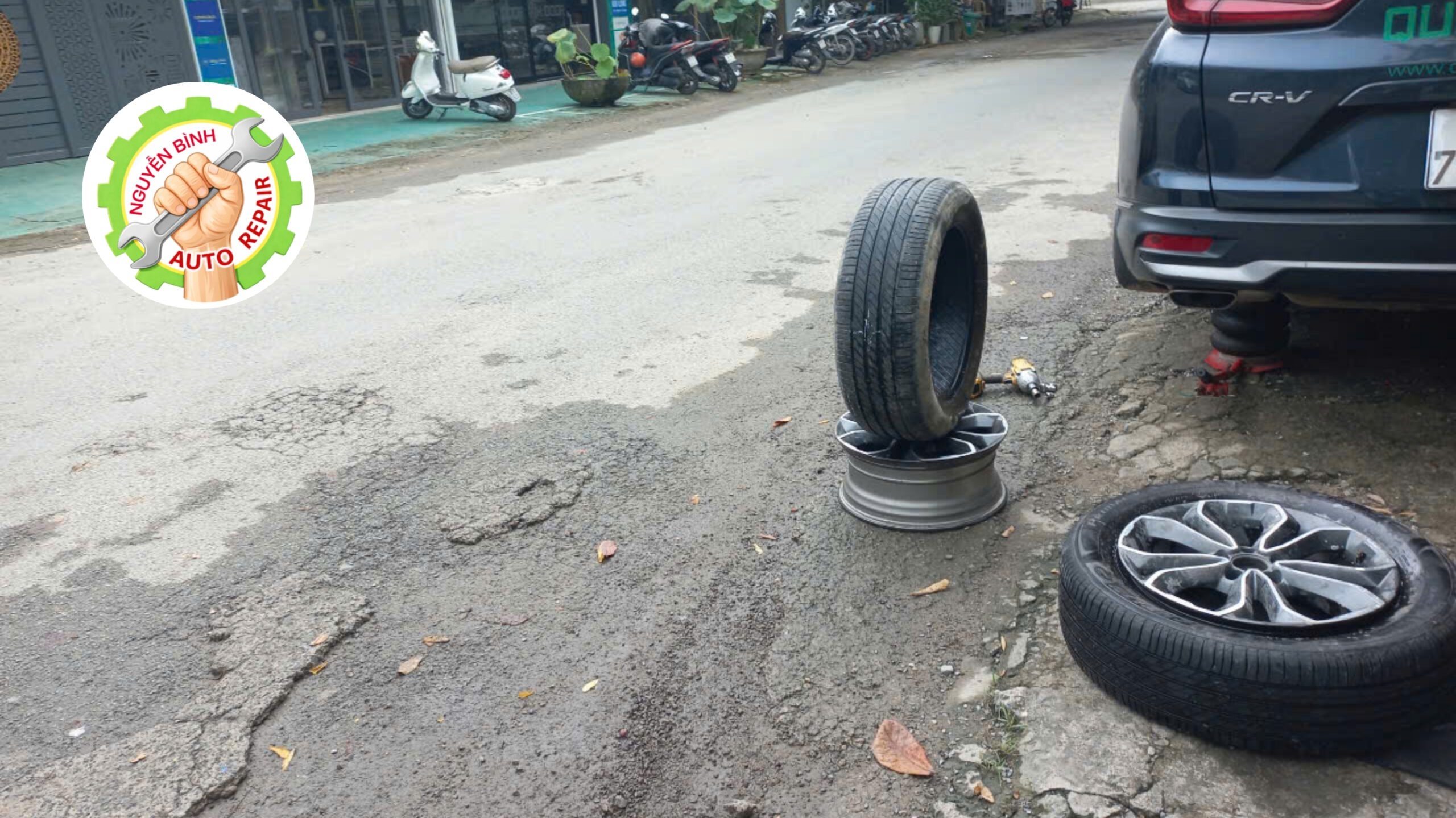 Vá Vỏ Xe Hơi Lưu Động TPHCM Gọi 0919 808 308 | Phục Vụ 24/24
