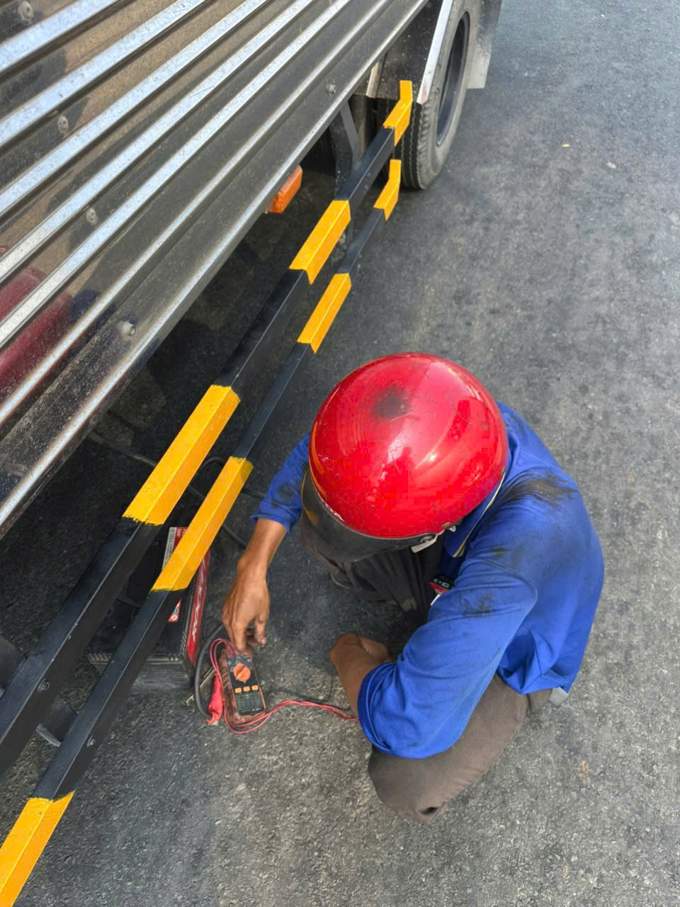 Kích Bình Ô Tô Quận 1 - Cứu Hộ Tốc Hành, Phục Vụ Ngay